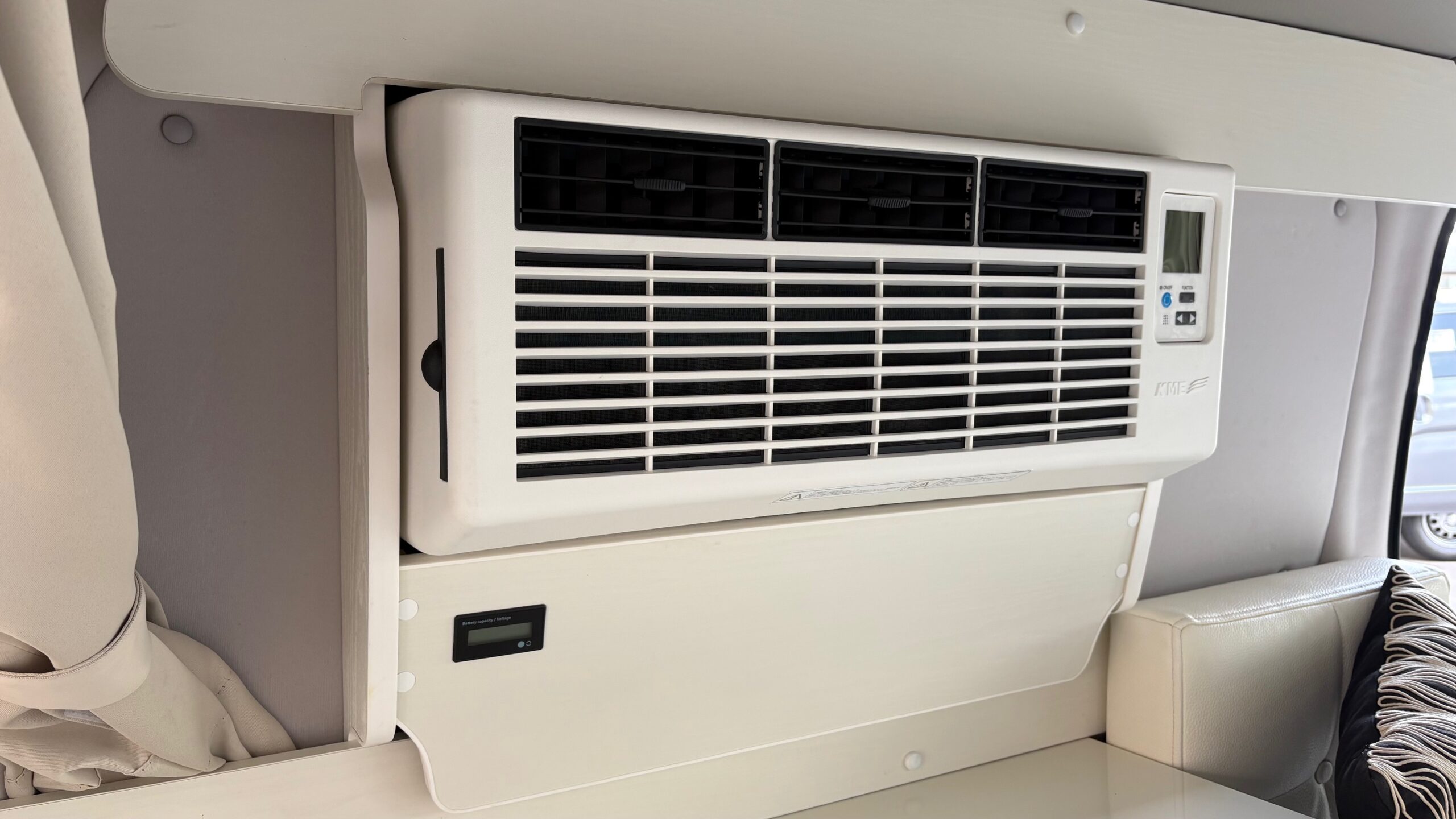 キャンピングカーイメージ